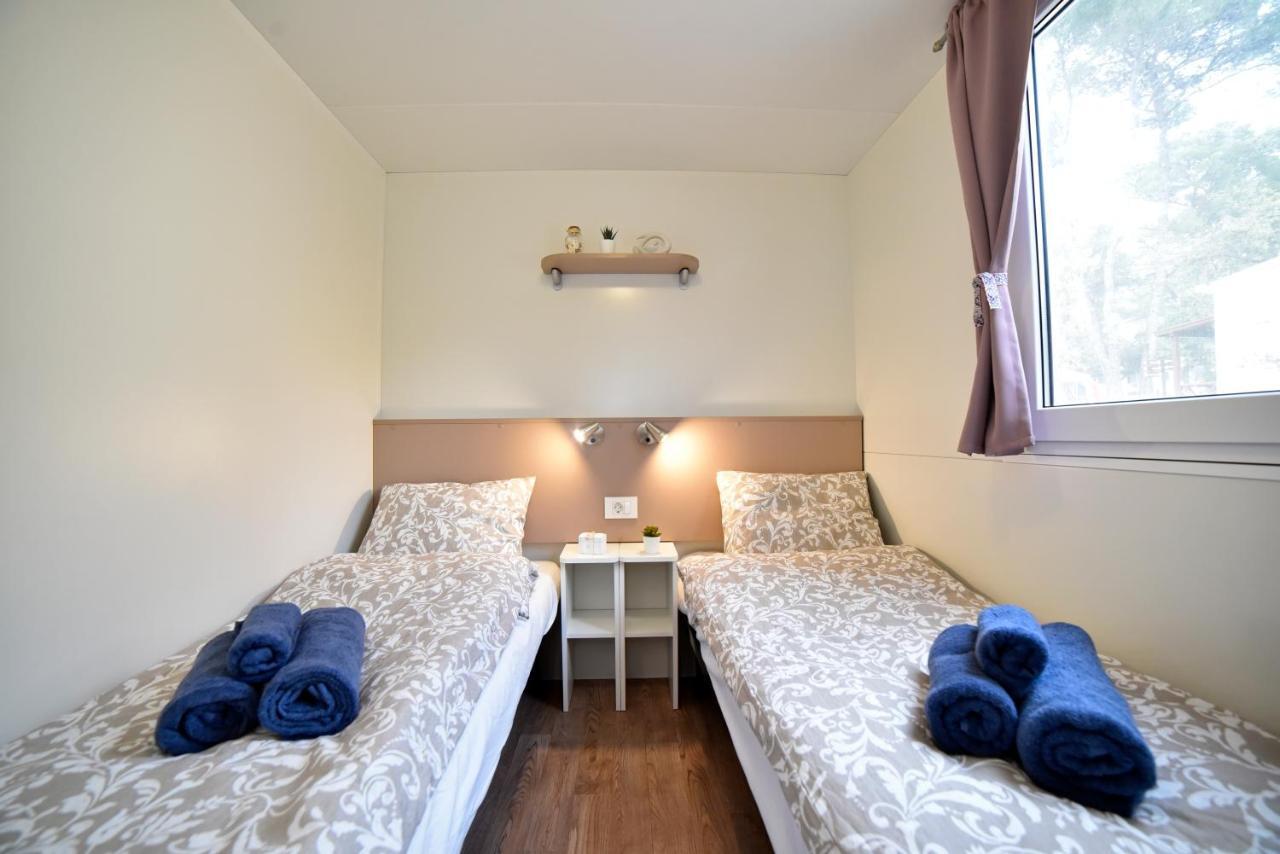 Mobile Home Posidonija Weißenburg Exterior foto